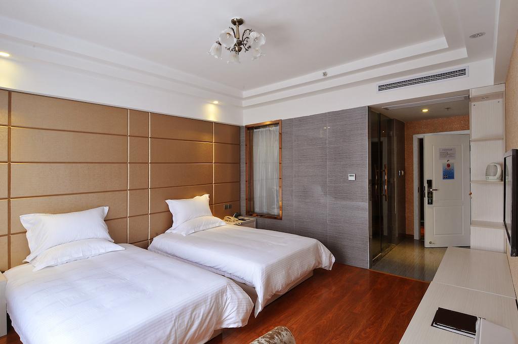 Greentree Inn Fujian Fuzhou Jinshan Wanda Pushang Avenue Business Hotel 抚州 客房 照片